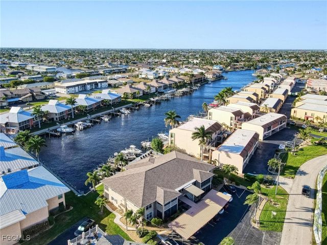 4116 SE 20th PL 202, Cape Coral, FL 33904
