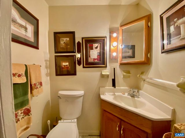 12031 BROWNTOWN RD, Gordonsville, VA 22942