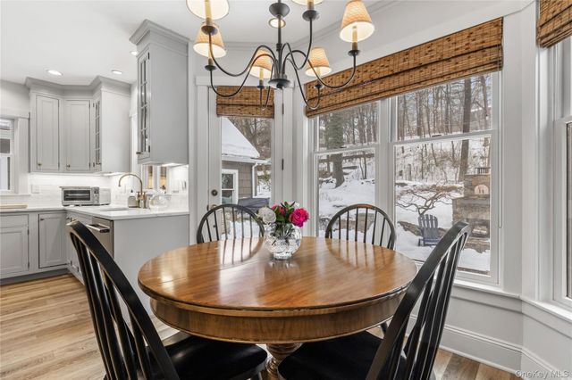 40 Smith Street, Chappaqua, NY 10514