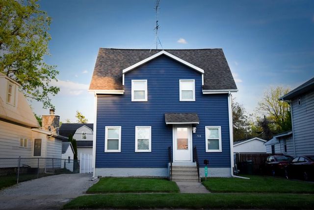 708 Weller Avenue, La Porte, IN 46350