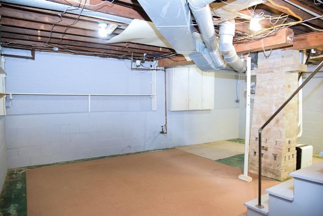 708 Weller Avenue, La Porte, IN 46350