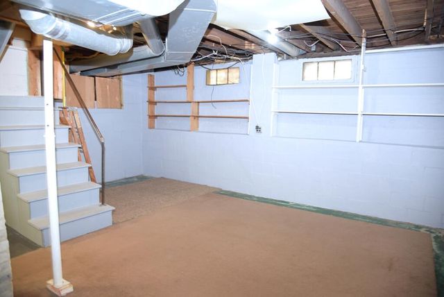 708 Weller Avenue, La Porte, IN 46350
