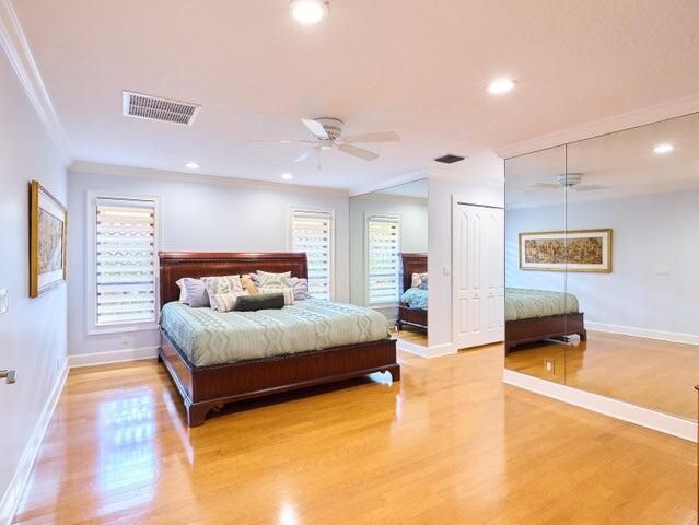 3700 Embassy Drive, West Palm Beach, FL 33401