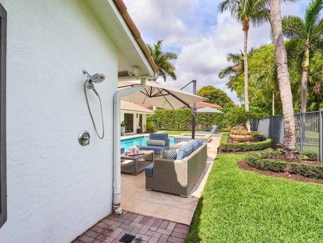 3700 Embassy Drive, West Palm Beach, FL 33401