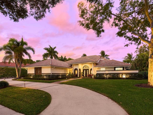 3700 Embassy Drive, West Palm Beach, FL 33401