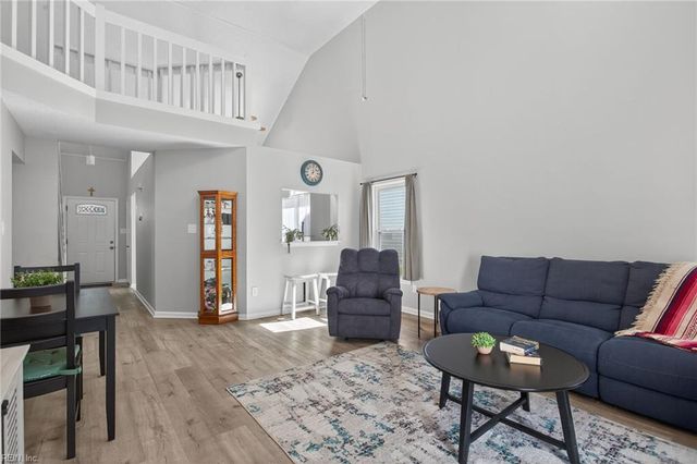 1449 Thamesford DR, Virginia Beach, VA 23464