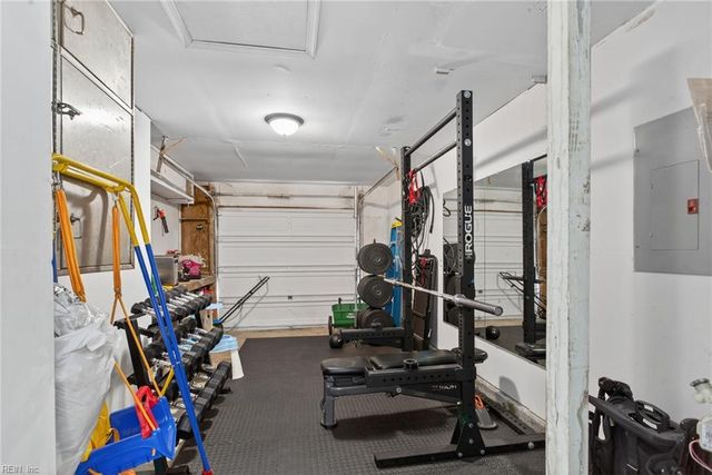 1449 Thamesford DR, Virginia Beach, VA 23464