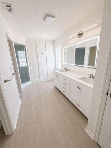 29204 PRINCEVILLE DRIVE, San Antonio, FL 33576