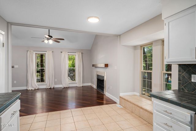 4 Monteray Court, Johnson City, TN 37604