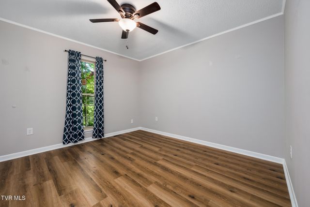4 Monteray Court, Johnson City, TN 37604