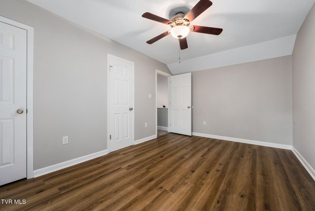 4 Monteray Court, Johnson City, TN 37604