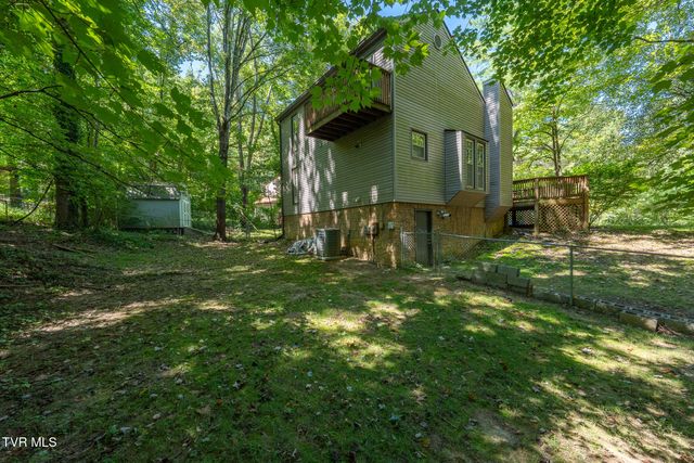 4 Monteray Court, Johnson City, TN 37604