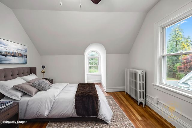 18 Mountainview Terrace, North Greenbush, NY 12144