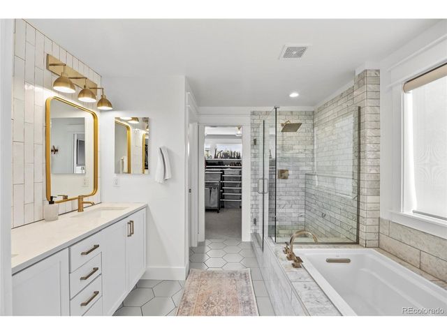 24996 E Geddes Cir, Aurora, CO 80016