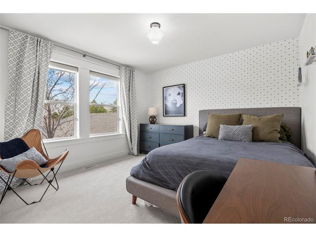 24996 E Geddes Cir, Aurora, CO 80016