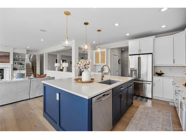 24996 E Geddes Cir, Aurora, CO 80016