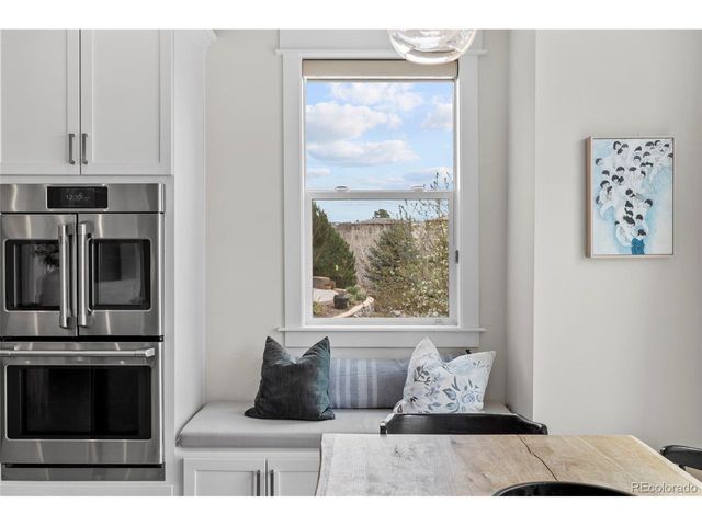 24996 E Geddes Cir, Aurora, CO 80016