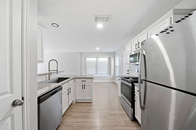 15011 Crockett Road, Willis, TX 77378