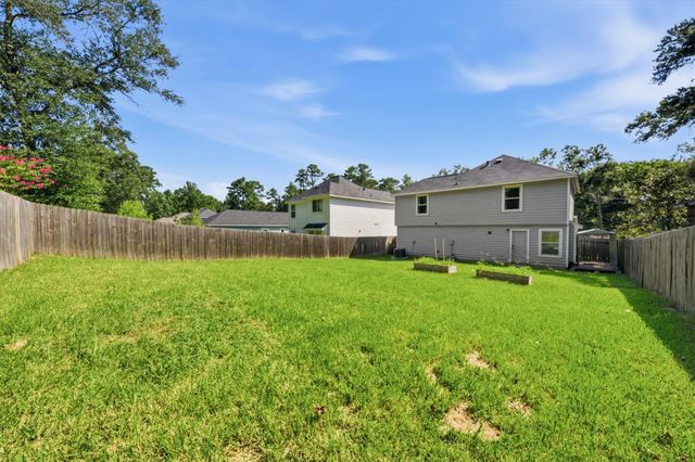 15011 Crockett Road, Willis, TX 77378