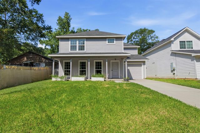 15011 Crockett Road, Willis, TX 77378