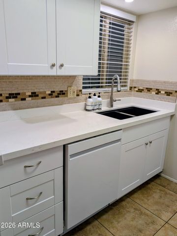 461 W HOLMES Avenue 258, Mesa, AZ 85210