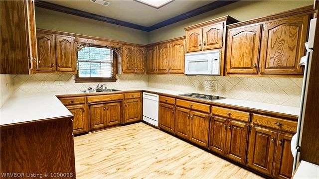 6901 Southfield Drive, Fort Smith, AR 72916