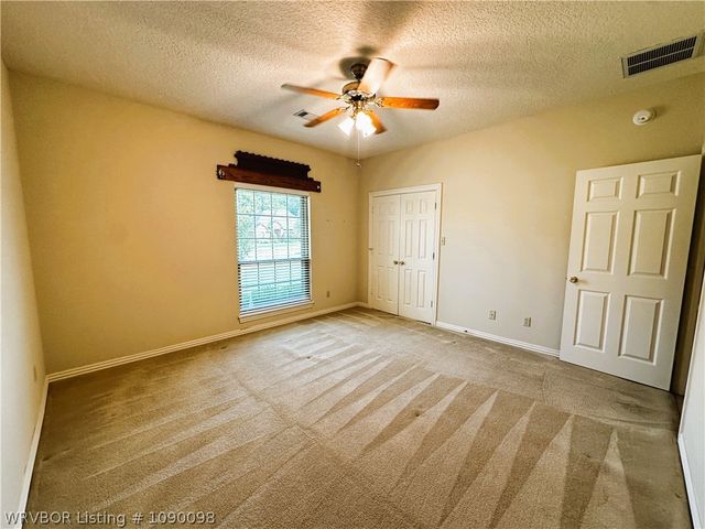 6901 Southfield Drive, Fort Smith, AR 72916