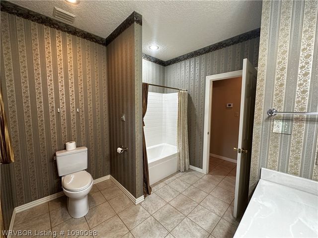 6901 Southfield Drive, Fort Smith, AR 72916