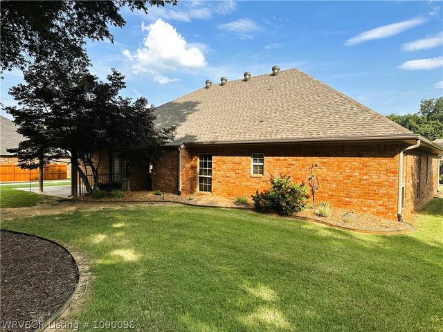 6901 Southfield Drive, Fort Smith, AR 72916