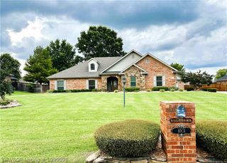 6901 Southfield Drive, Fort Smith, AR 72916