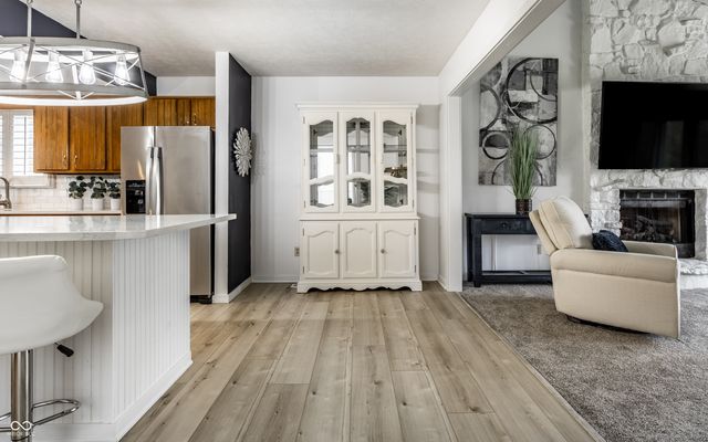 331 Sandbrook Drive, Noblesville, IN 46062