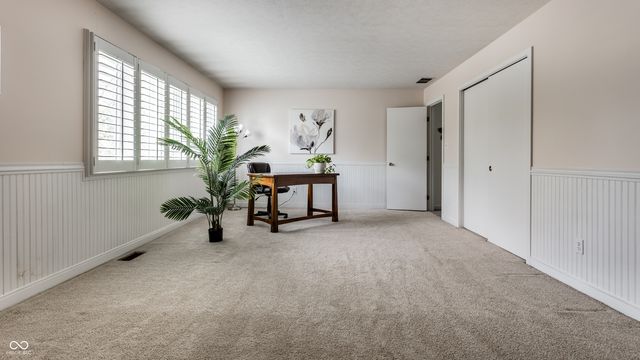 331 Sandbrook Drive, Noblesville, IN 46062