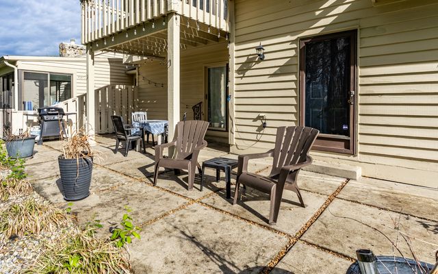 331 Sandbrook Drive, Noblesville, IN 46062