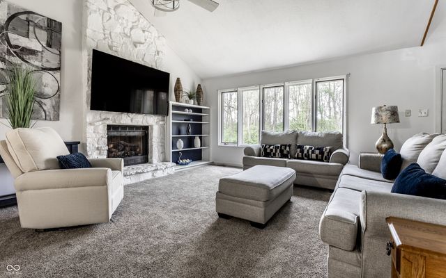331 Sandbrook Drive, Noblesville, IN 46062
