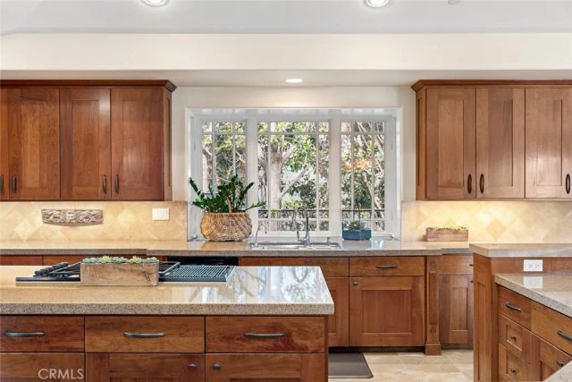 839 Emerald Bay, Laguna Beach, CA 92651