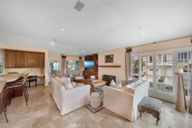 839 Emerald Bay, Laguna Beach, CA 92651