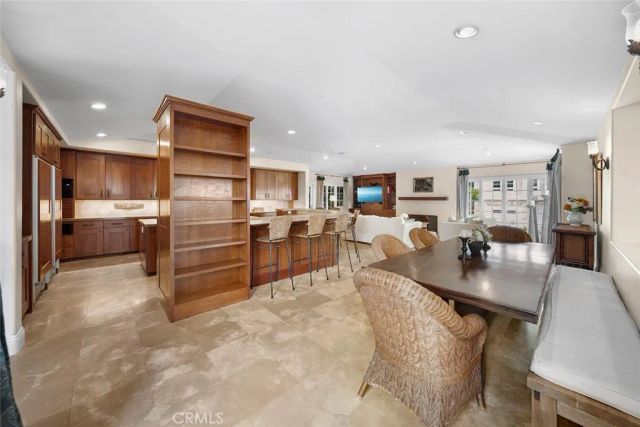 839 Emerald Bay, Laguna Beach, CA 92651