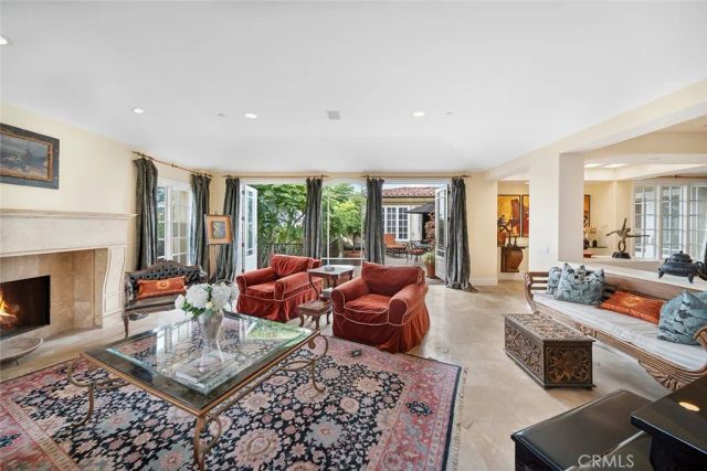 839 Emerald Bay, Laguna Beach, CA 92651