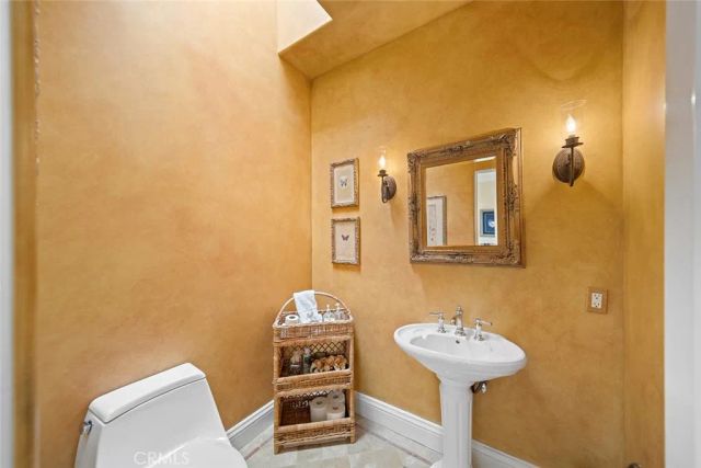 839 Emerald Bay, Laguna Beach, CA 92651