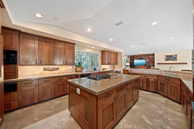 839 Emerald Bay, Laguna Beach, CA 92651