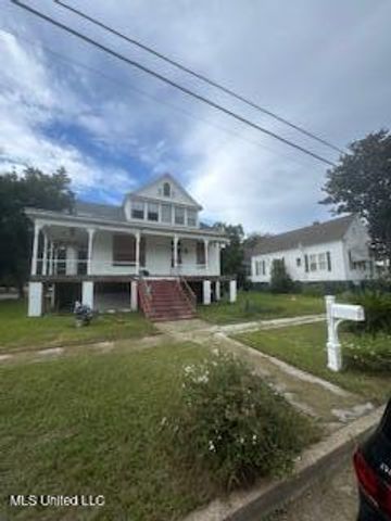 2026 18th Street, Gulfport, MS 39501