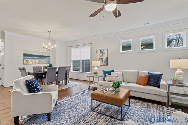 8121 Old Glen Dale Ct, Hanover, VA 23111