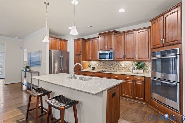 8121 Old Glen Dale Ct, Hanover, VA 23111