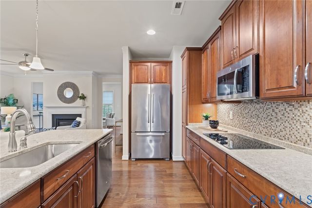 8121 Old Glen Dale Ct, Hanover, VA 23111