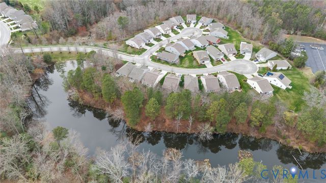 8121 Old Glen Dale Ct, Hanover, VA 23111