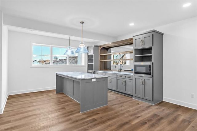 30850 W 120th Street, Olathe, KS 66061