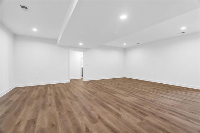 30850 W 120th Street, Olathe, KS 66061