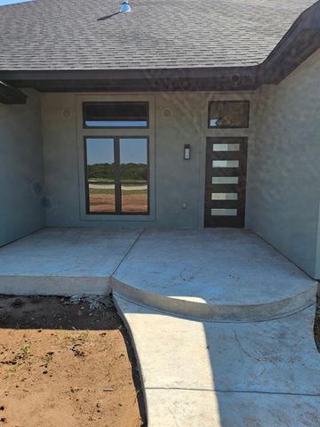 1169 Wolf Creek Drive, Blanchard, OK 73010