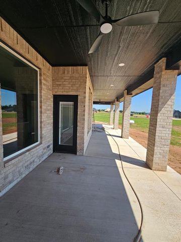 1169 Wolf Creek Drive, Blanchard, OK 73010