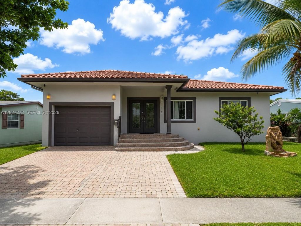 1101 NE 2nd Street, Hallandale Beach, FL 33009